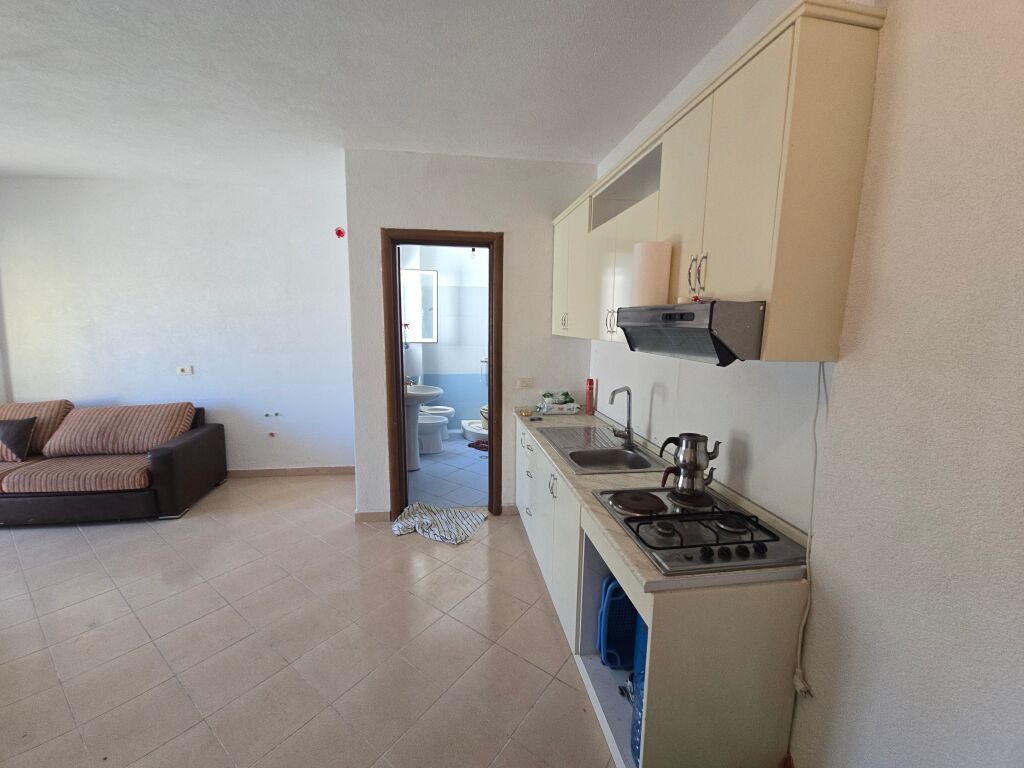 FOR SALE 1+1 APARTMENT AT KAVAJA ROCK ABOVE THE ROAD