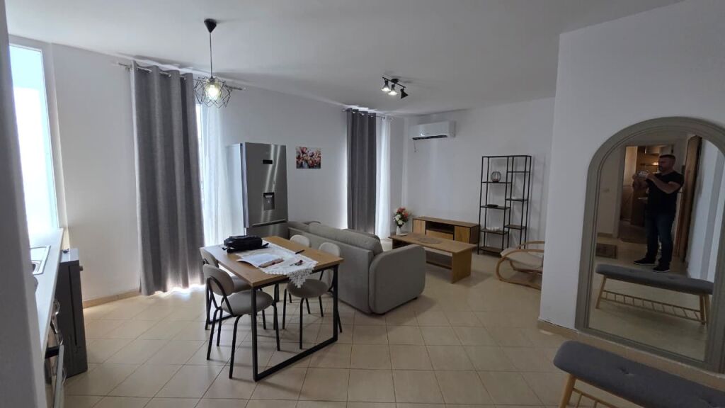 apartment for rent in Komune
