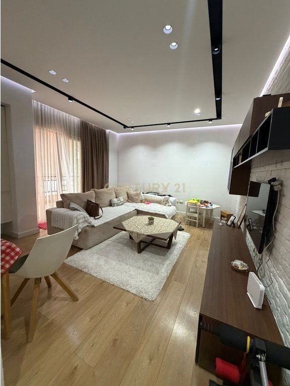 🏡 Apartment 2+1 for Sale in Yzberisht – near Pastiçeri Nela 6!! 180,000 €