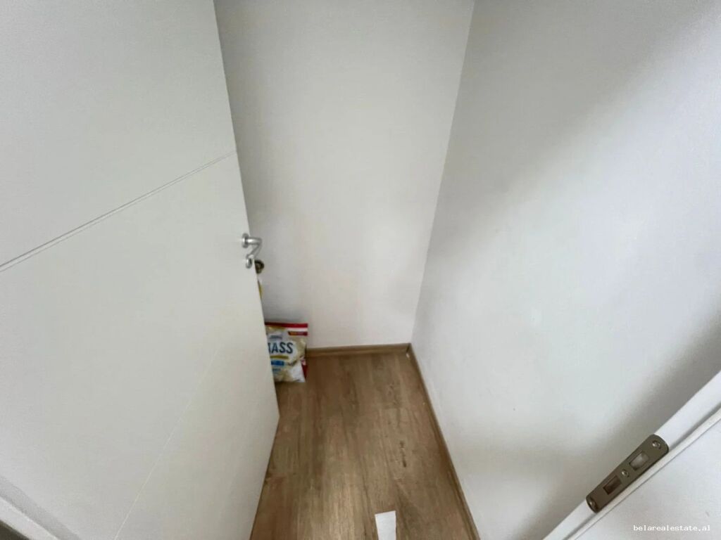 Office For Rent 3+1 At Aviation Field (ID BZ2998) Tirana