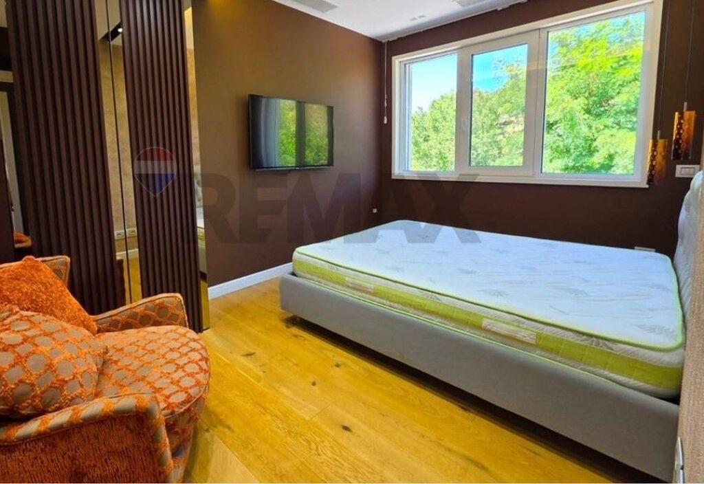 Dupleks lluksoz per qira te Kodra e Diellit 1 ID: 530191006-1212