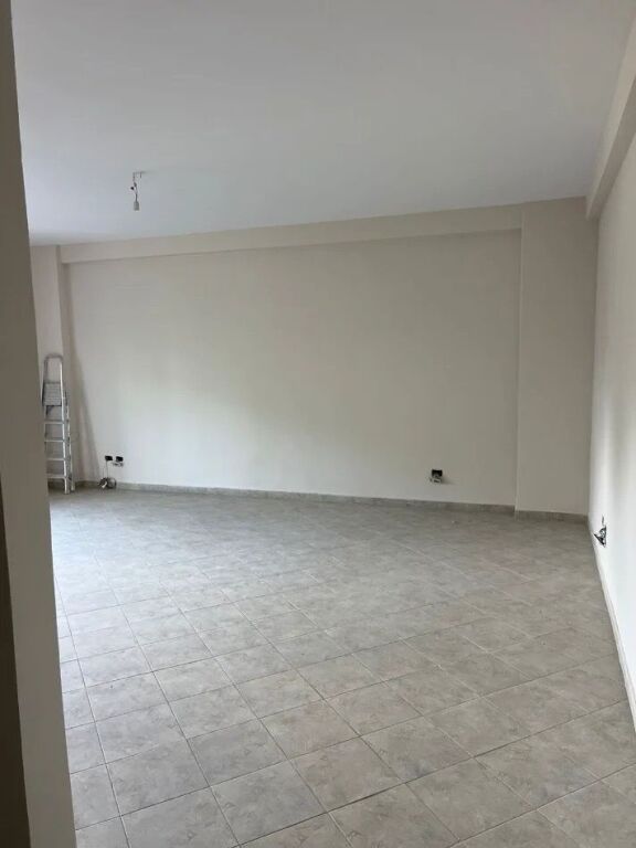 Apartament 2+1+2 per shitje ne Astir !