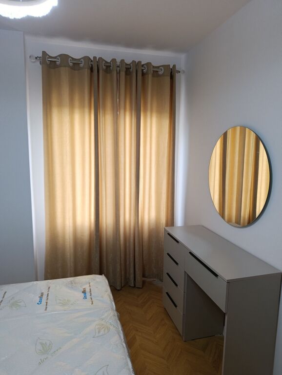 Vendita | Apartament 2 + 1 | Rruga Petro Nini Luarasi | 210000 €
