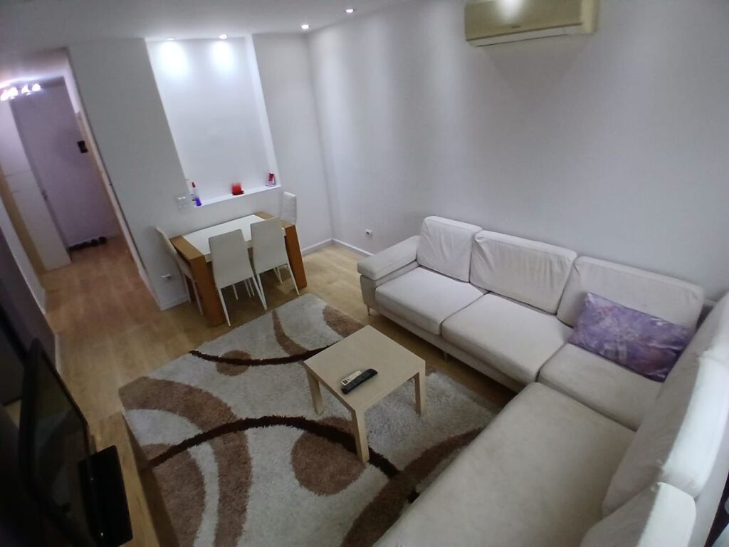 Appartamento 2+1+1 Balcone In Affitto