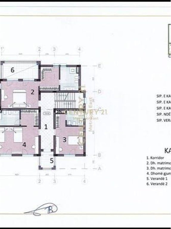 Villa di Lusso con Piscina in Affitto a Collina Verde – Eleganza, Privacy e Comfort