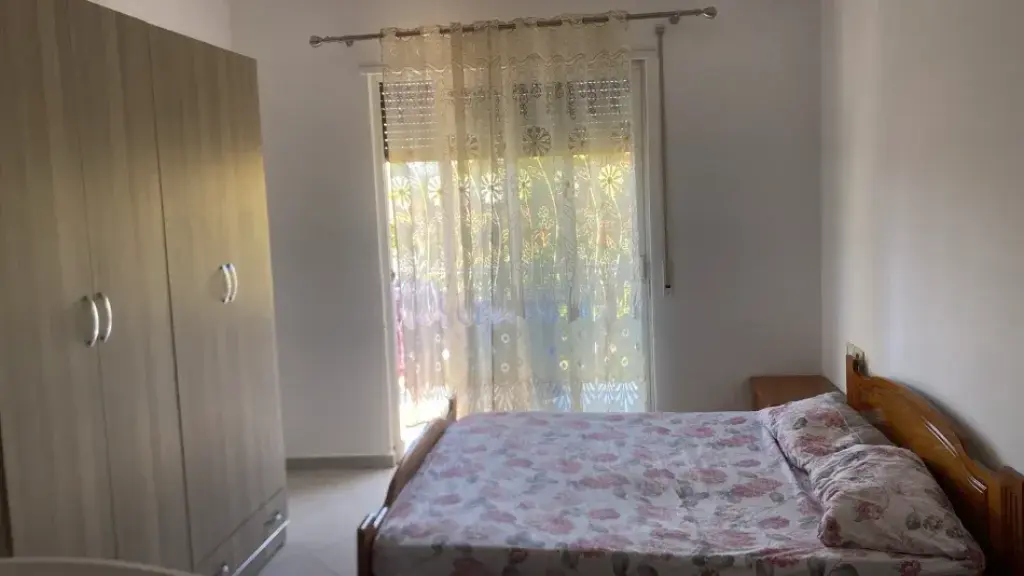 Qera | Apartament 1 + 1 | Rruga Njazi Meka | 450 €/muaj