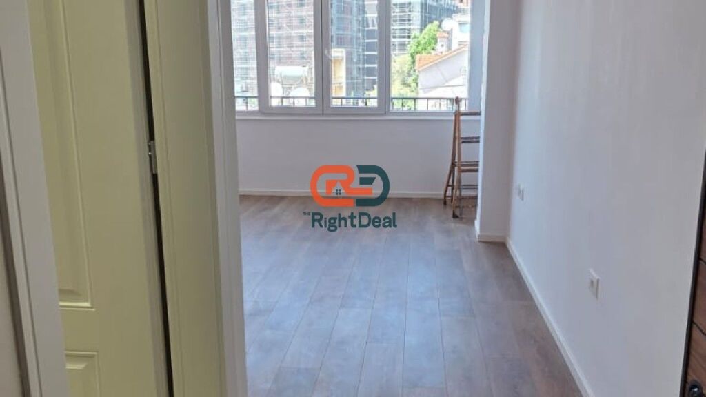 At 21 Dhjetori, Studio Apartment for Sale, Ideal Investment and Housing Opportunity !!