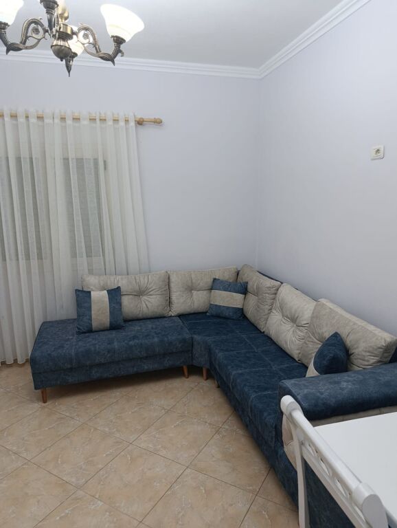 Rent | Villa 1 + 1 | Xhanfize Keko Street | 400 €/month