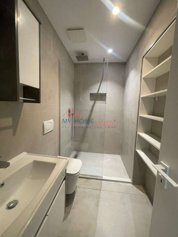 Apartament 1+1 me Qera prane Harry Fultz ne Tirane