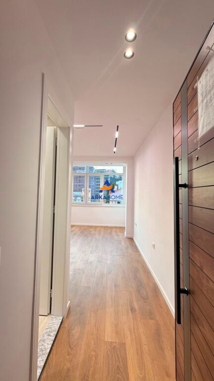 STUDIO APARTMENT FOR SALE 30M2 "FROSINA PLAKU STREET, 21 DHJETORI" 115,000 EURO