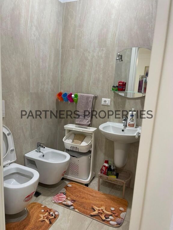 🏡 Jepet me Qira Apartament 1+1 në Univers City