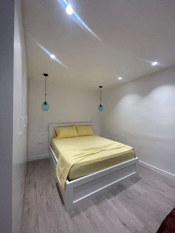 Apartament me qera 1+1- 📍Jordan Misja, rruga Asim Vokshi prane Harry Fultz.