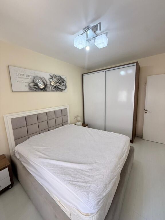 APARTAMENT 1+1 PER QERA TEK LIQENI I THATE