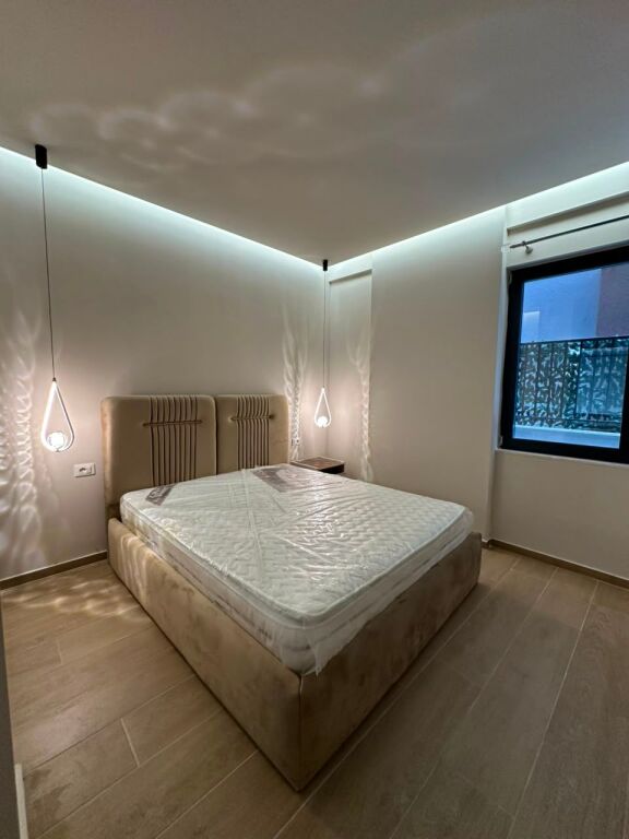 Jepet me qera apartament 1+1 + post parkimi – Kompleksi Xheluks