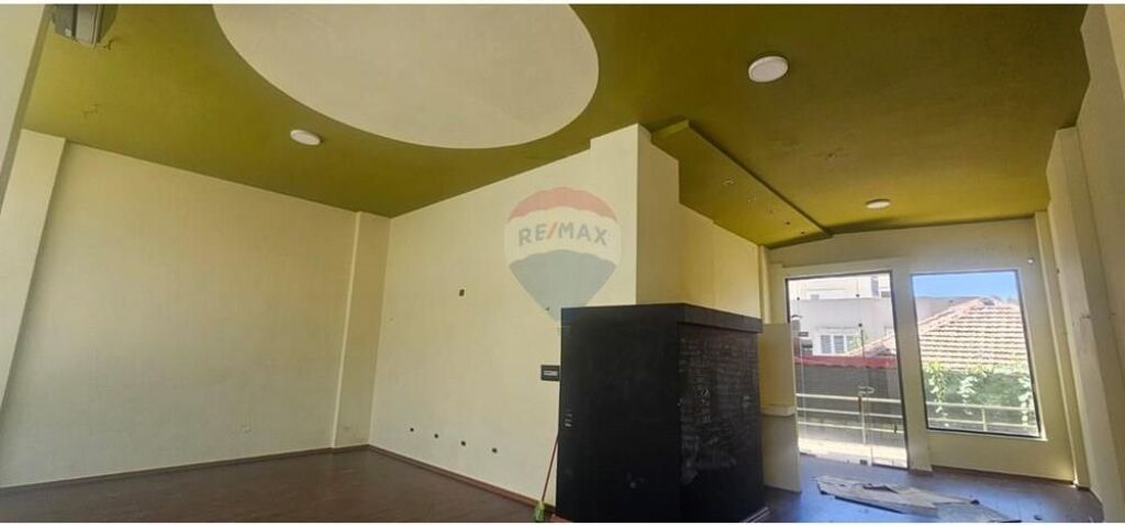 Dyqan - Për Qira - Rruga Budi, Tiranë(ID: 530551001-300)