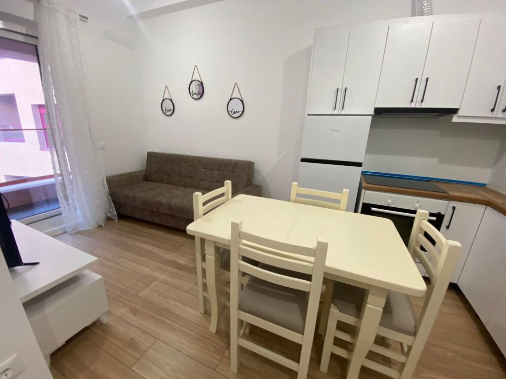Jepet me Qira Apartament 1+1 – Kompleksi Mangalem, Ali Demi