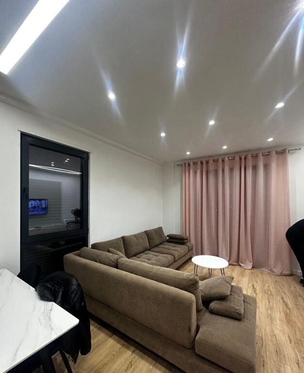 Rent | Apartament 2 + 1 | Porcelan | 750 €/month