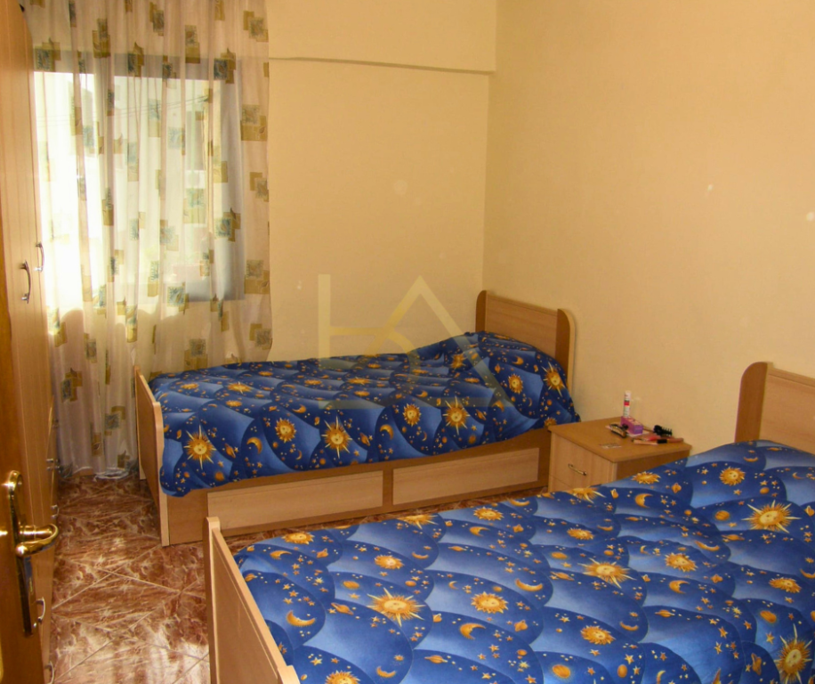 Shitet Apartament – Vollga, Durrës