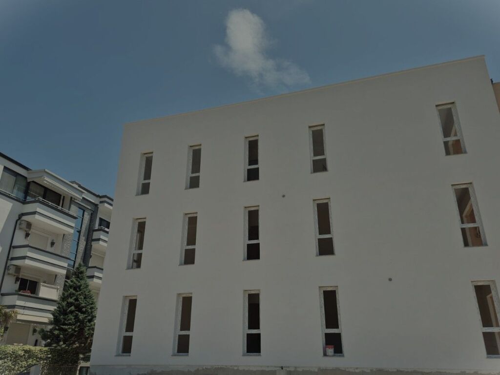 🏡 Appartamento 1+1 in vendita vicino al mare – Baia di Lalzi