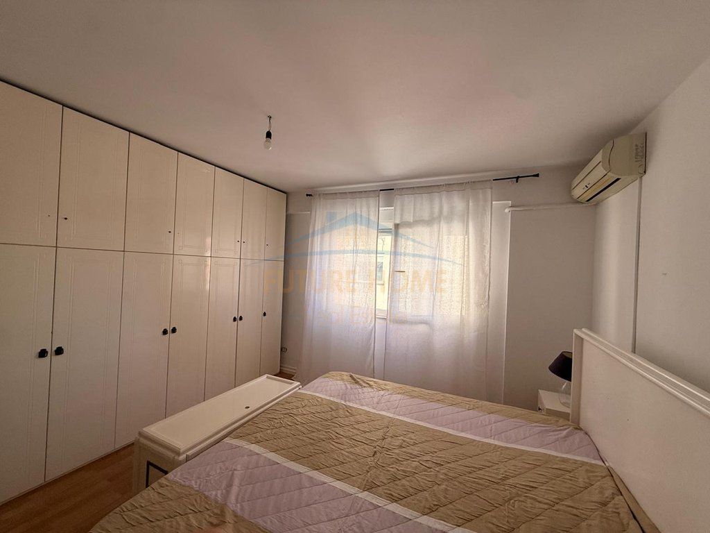 Affitto, Appartamento 2+1+2, Myslym Shyri, Tirana.