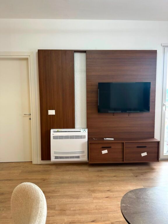 Apartament me qera - Univers City