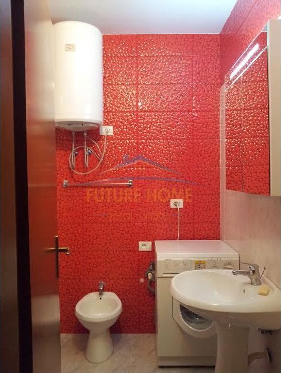 Qira, Apartament 1+1, Blloku i Ambasadave
