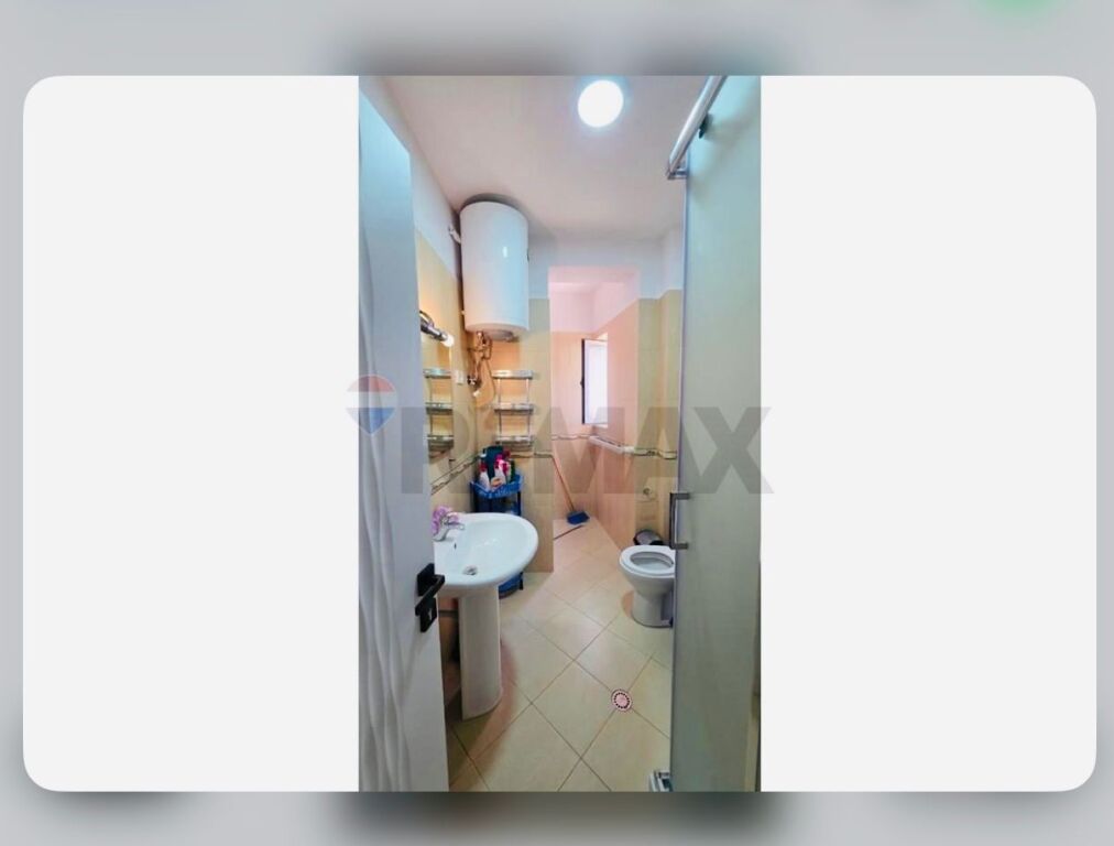 Apartament 1+1 Komuna e Parisit