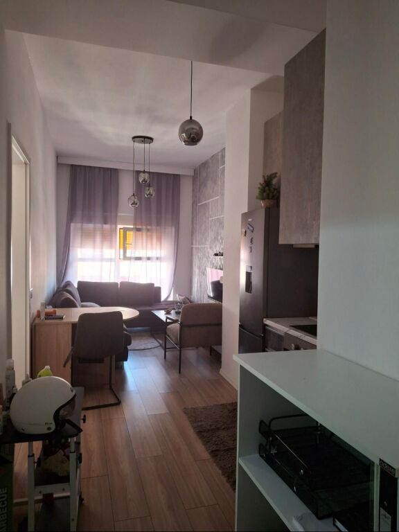 Affitto | Apartament 1 + 1 | Ali Demi | 440 €/mese