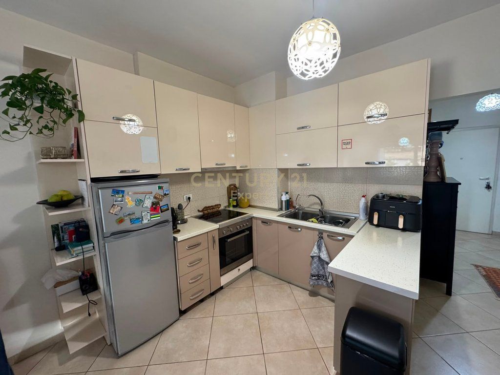 3+1 APARTMENT FOR RENT AT THE FORMER DURRESI RESTAURANT