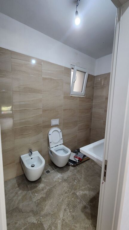 🏢 Jepet me Qira Ambient Zyre në Don Bosko