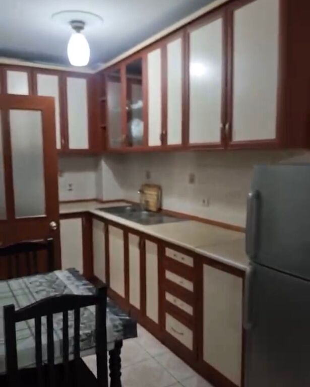 Apartament me qera 1+1 blloku gintash