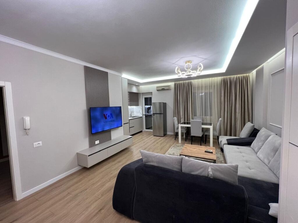APARTAMENT ME QERA 2+1 KODRA E DIELLIT 60.000 LEKE FH-81317