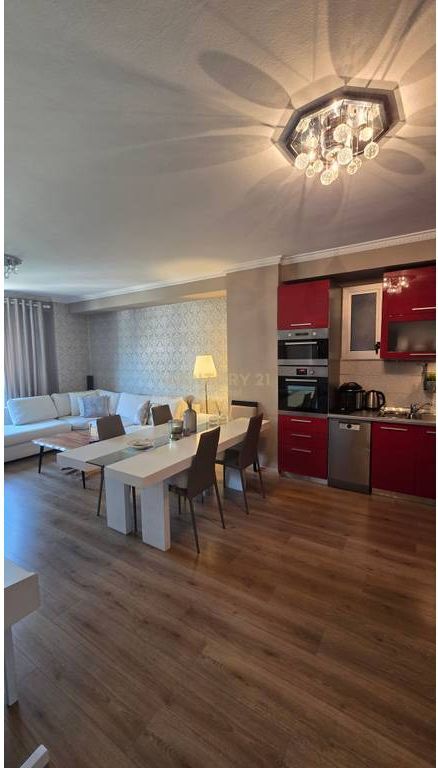 Apartment 2+1+ parking space for sale at Air Albania Stadium