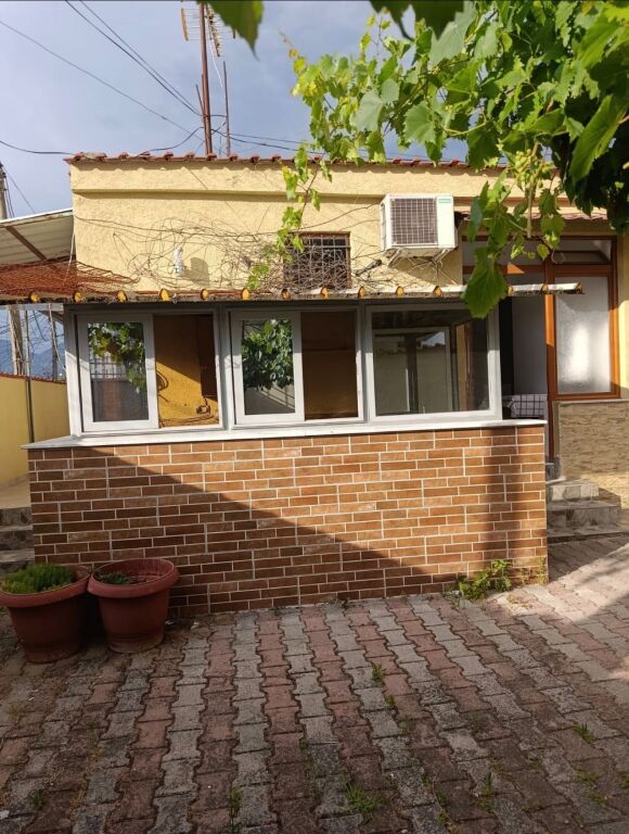 Vendita | Vilë 3 + 1 | Spitali Amerikan 2 | 250000 €