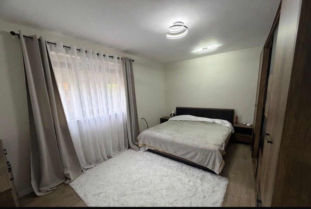 Rent | Apartament 2 + 1 | 21 Dhjetori | 750 €/month