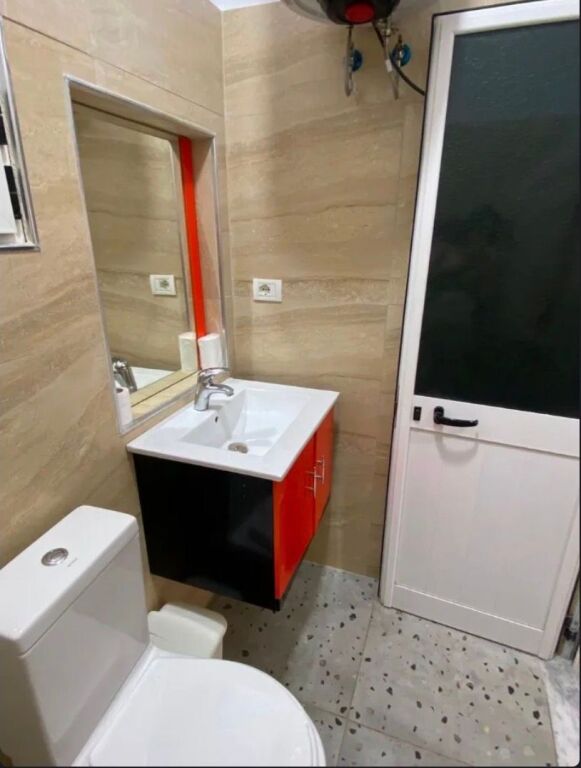 Jepet me Qira Apartament 1+1 – Xhamllik