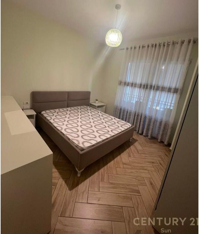 APARTAMENT 1+1 PER QIRA