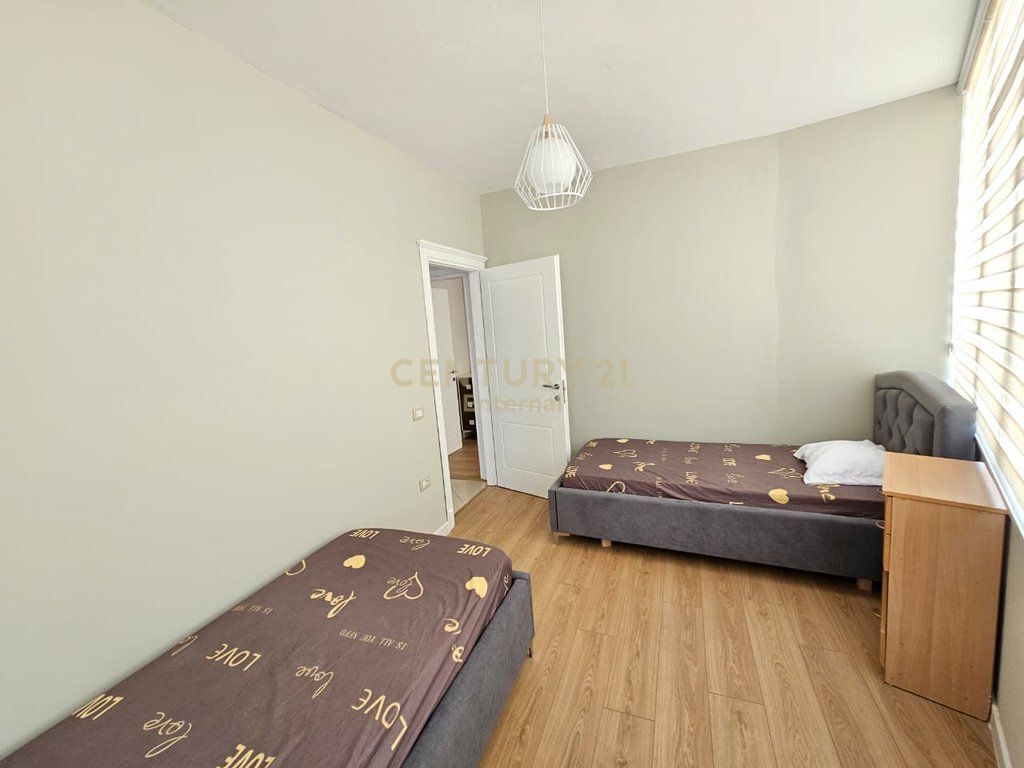 Apartament 2+1 me Qira tek Mine Peza