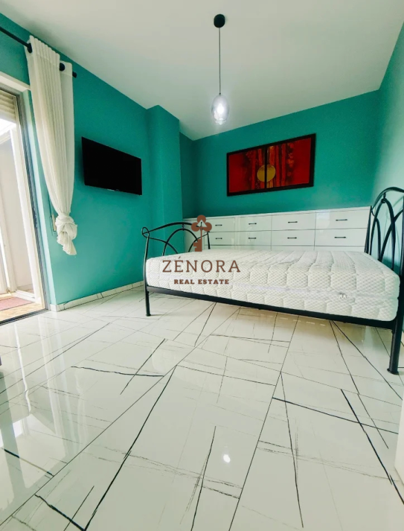 Jepet me qira apartament 2+1 i mobiluar – Liqeni i Thatë, Tiranë ( D211008TR )