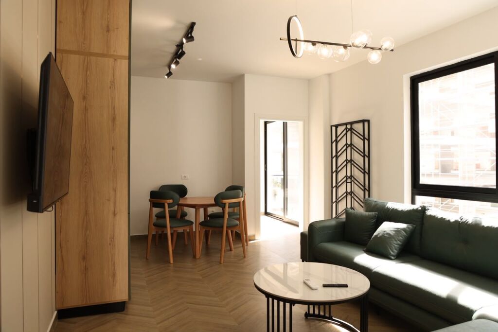 Apartment 2+1 for Sale in Mali i Robit, Golem