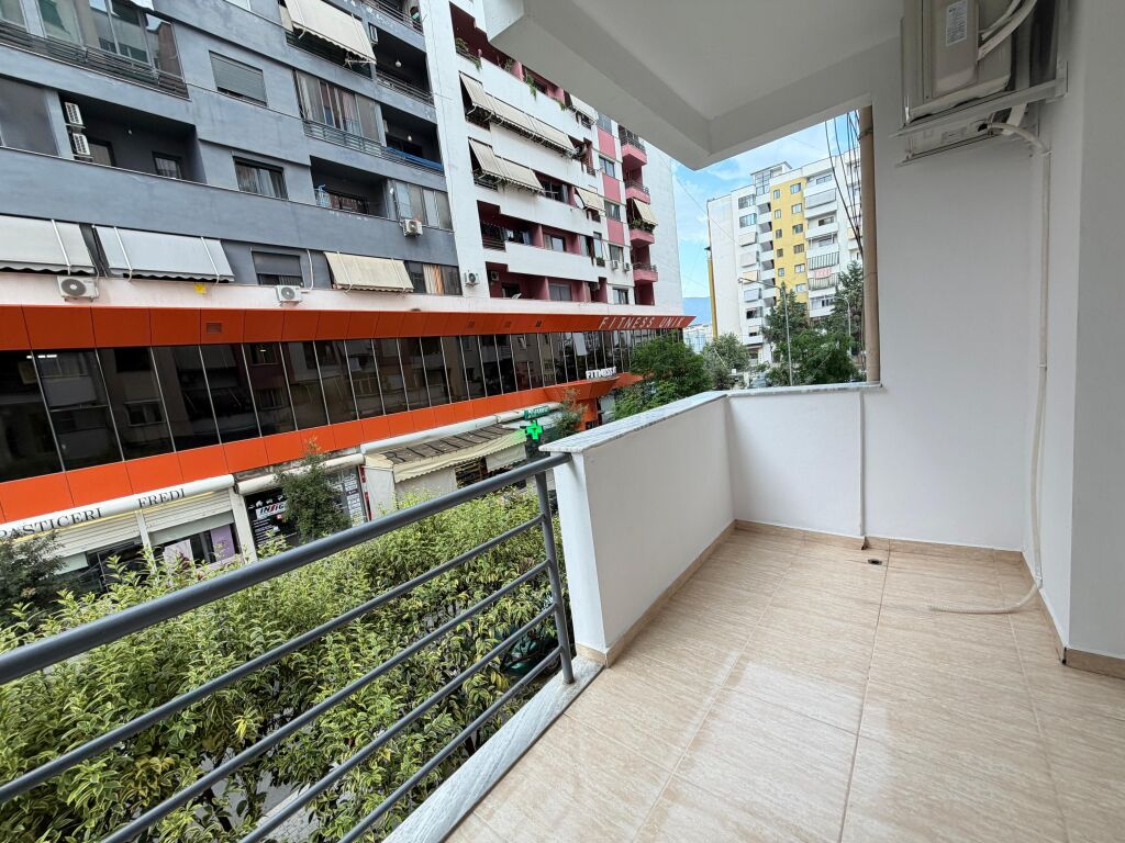 🏡 Appartamento 2+1+2 in Vendita – Yzberisht, vicino a KMY