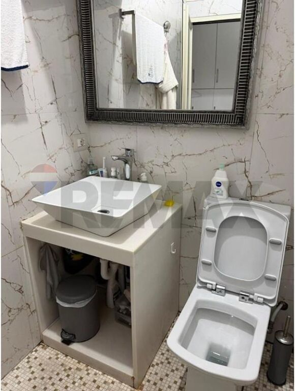 APARTAMENT 1+1 QIRA MYSLYM SHYRI