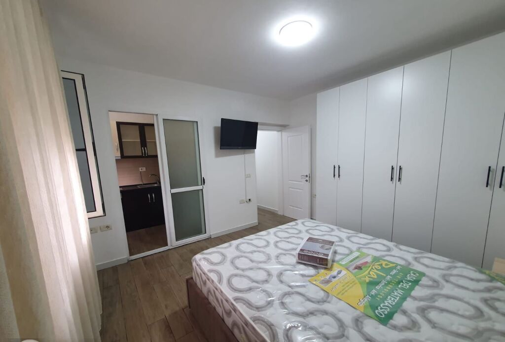 Qera | Garsoniere | Zogu i Zi | 450 €/muaj
