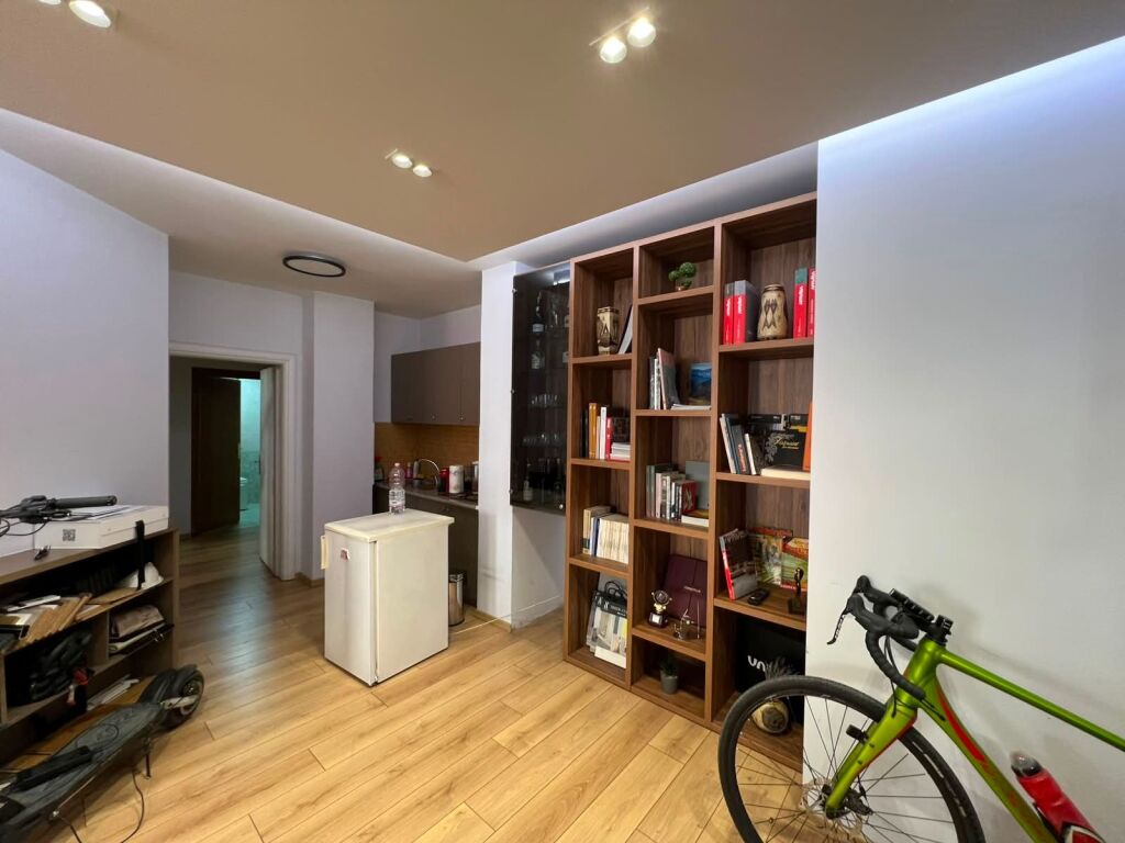 Affitto | Apartament 2 + 1 | 21 Dhjetori | 600 €/mese