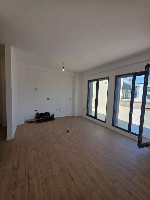 VENDESI APPARTAMENTO 2+1+2  Green Harmony Residence 📍 Via Xhanfize Keko, Tirana