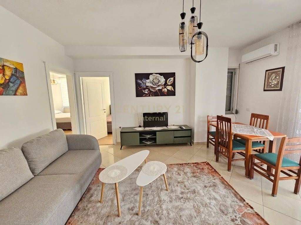   Apartament 2+1 me Qira tek Mine Peza