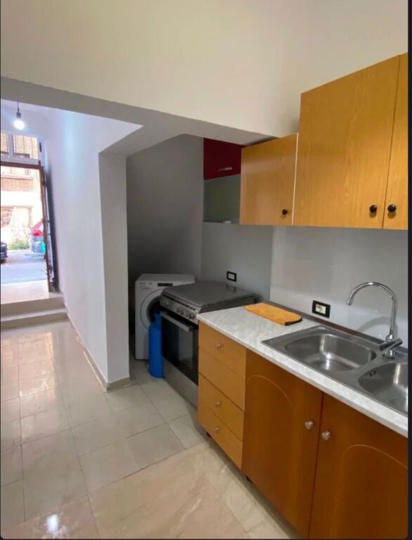 Jepet me Qira Apartament 1+1 – Xhamllik