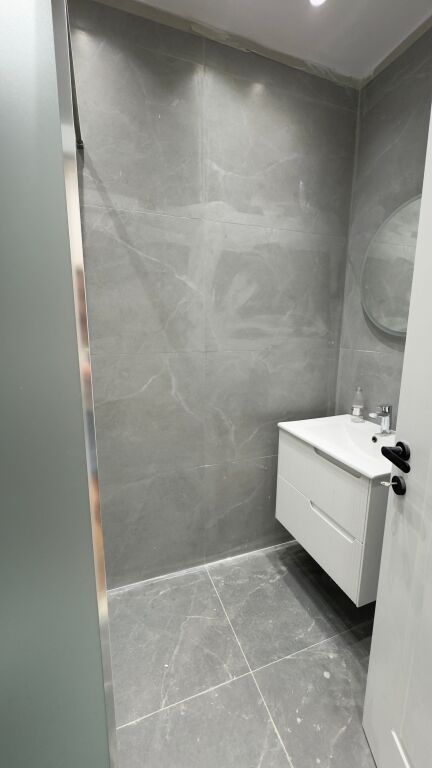 Shitet apartament 1+1 ne myslym shyr