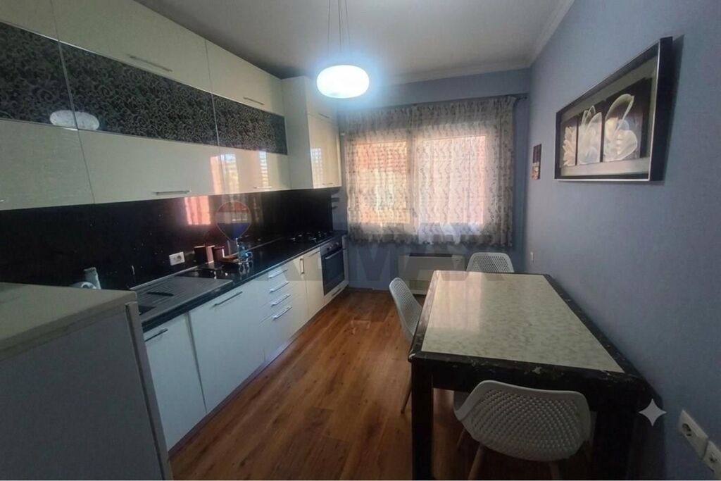 Apartament 2+1+2 ne shitje ne Don Bosko
