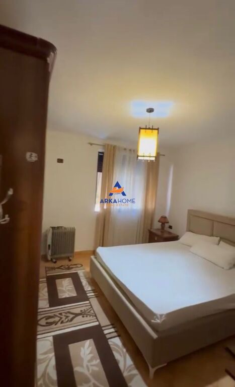 APARTMENT 2+1 FOR RENT "AT THE NEW MARKET" 60,000 LEKE